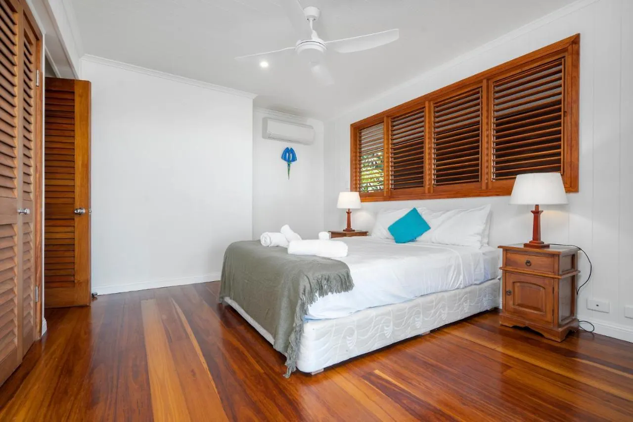 Stu'S Lookout Villa Mission Beach Holiday home